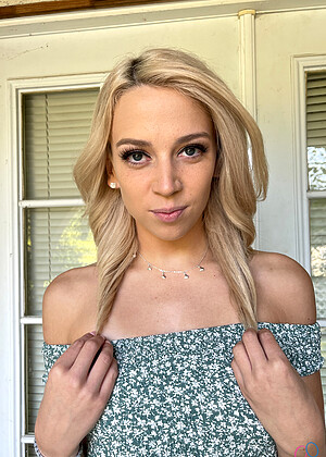 atkgirlfriends Madison Summers pics