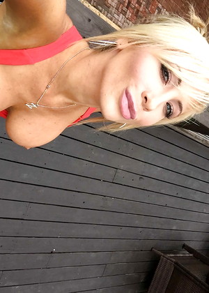 Babygotboobs Tasha Reign Cute Outdoor Pornpics