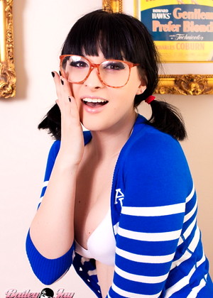 Bailey Jay pics