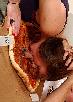 bigsausagepizza Victoria Vonn pics