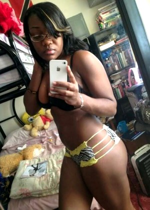 Blackteensubmit Model pics