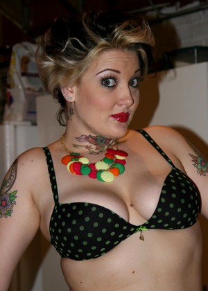 Candy Monroe pics