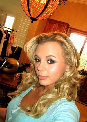 cassandracalogera Bree Olson pics