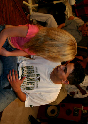 Collegewildparties Model jpg 10