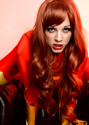 Cosplaybabes Sophie Parker Happy Nipples Hdimage