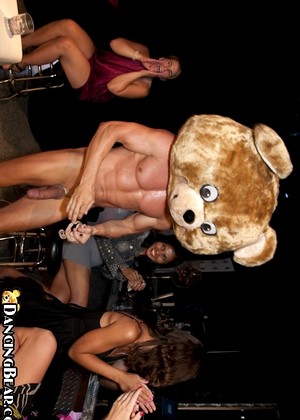 Dancingbear Model jpg 16