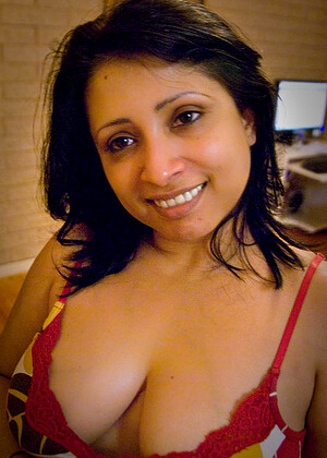 Desipapa Desipapa Model Blck Indian Dicked