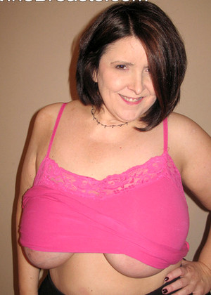 Divinebreasts Model pics