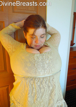 divinebreasts Divinebreasts Model pics