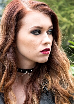 Misha Cross Samantha Bentley jpg 8