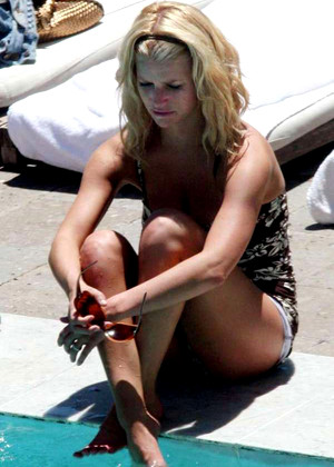 Freesinfulcomics Jessica Simpson Enjoy Celebs Sample