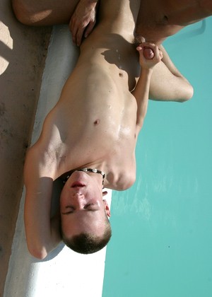 Gaysexresort Model pics