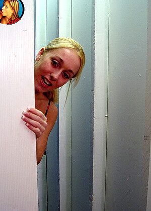 gloryholecom Goldie pics