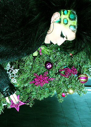 Gothicsluts Malice Picture Christmas Nudity