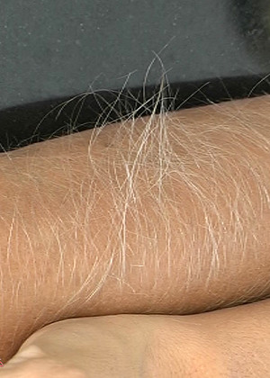 Hairyarms Lori Anderson Juicy Close Up Country