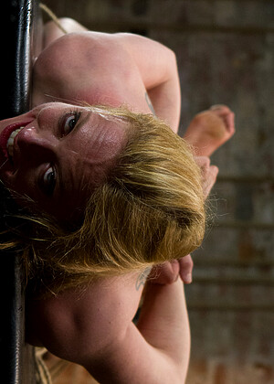 hogtied Dee Williams pics