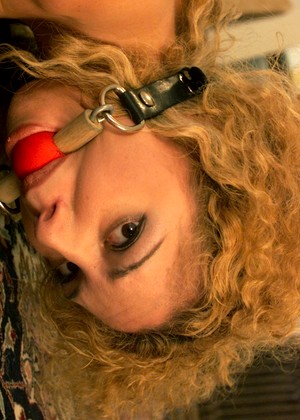 Hogtied Kiki Daire Introduce Bondage Teenhardcorehub