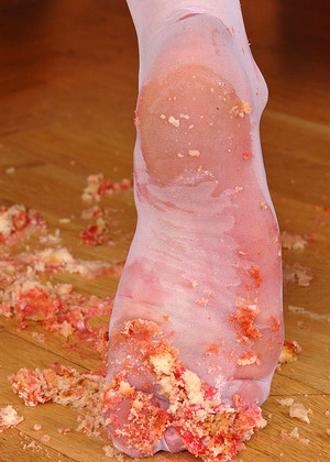 Hotlegsandfeet Kristine Crystalis Naked Stockings Xxxhub