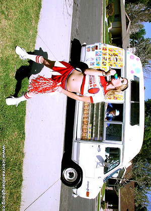 Icecreambangbang Model jpg 14