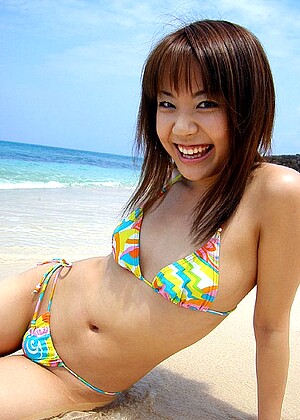Idols69 Chikaho Ito Transparan Beach Performer