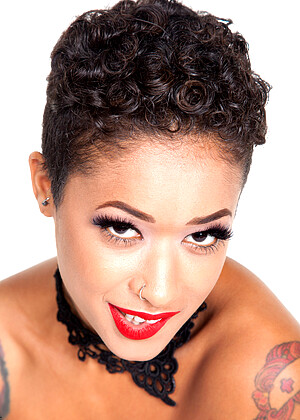 Skin Diamond jpg 8