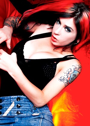 Joannaangel Model pics