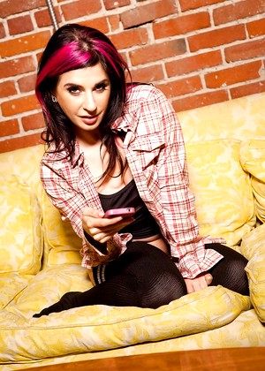 Joannaangel Model jpg 7