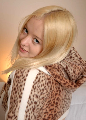 Kirstensroom Kirstensroom Model Adorable Blonde Porn Secrets