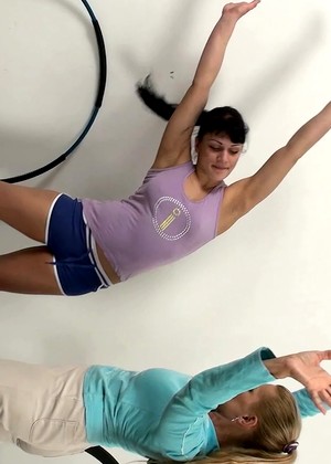 Lesbiansportvideos Model pics