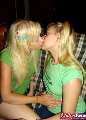 Liltammy Milton Twins Brand New Lesbians Sex Woman