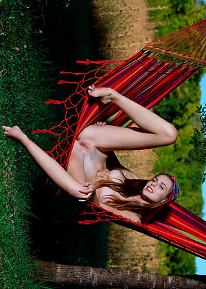 Metart Elle Tan Havoc Naked Outdoors Vivid