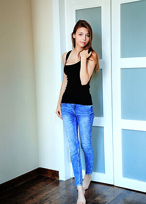 Metart Mila Azul Celebs Jeans Fotos Devanea