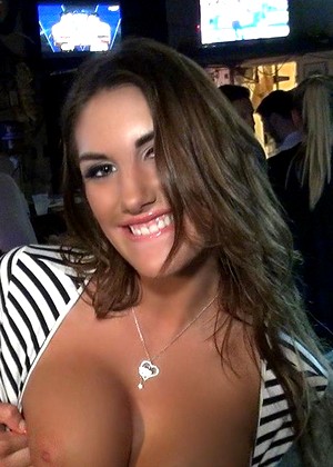 August Ames pics