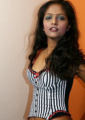 Mysexydivya Model pics