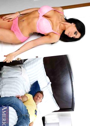 Romi Rain jpg 5