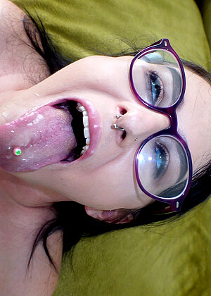 nerdpervert Nerdpervert Model pics