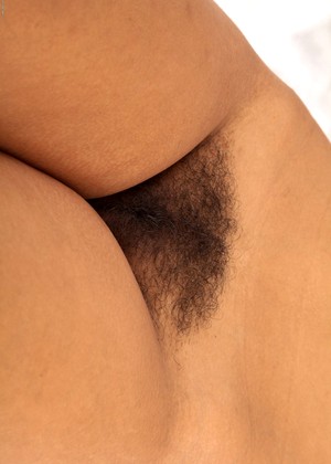 nudeandhairy Lucie pics