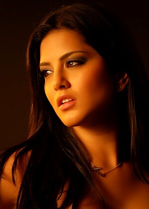 openlife Sunny Leone pics