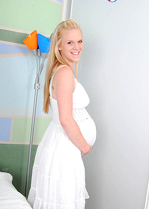 Pregnantkristi Hydii May Streaming Skirt Focked