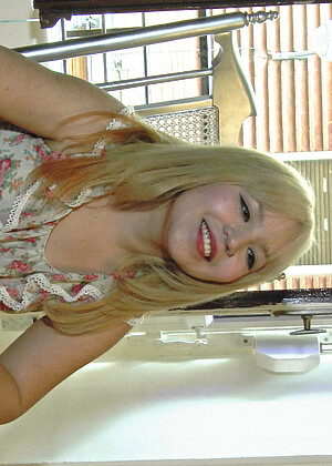 Publicdisgrace Mitsuki Sweet Sandra Romain Steve Holmes Rank Tiny Tits Picturehunter