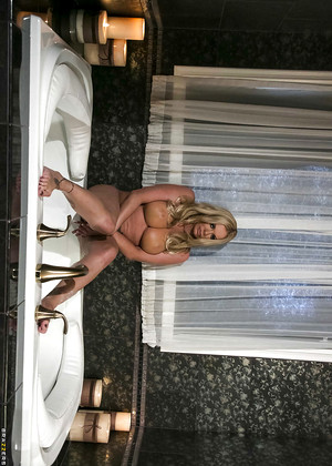 realwifestories Briana Banks pics