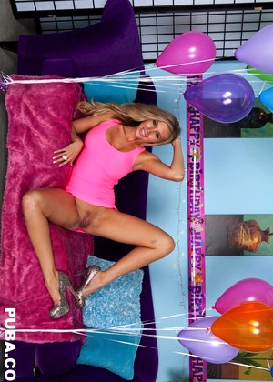 Samantha Saint pics