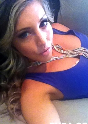 Samantha Saint jpg 4