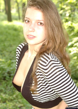 Sarahandmelli Model jpg 11