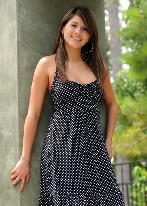 Shyla Jennings pics