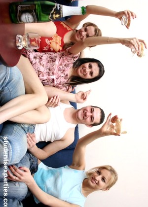 Studentsexparties Studentsexparties Model Find Drunk Teen Imagefap