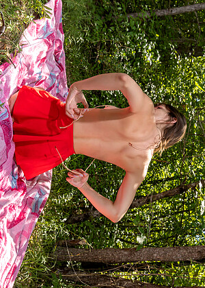 Stunning18 Sirena Milano Forest Upskirt Nakedgirls