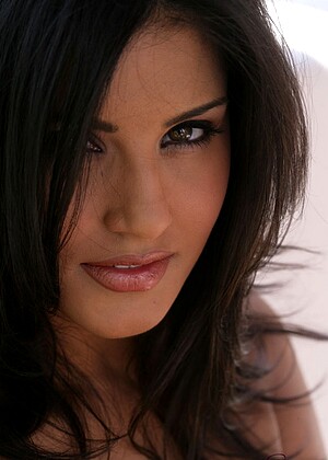 sunnyleone Sunny Leone pics