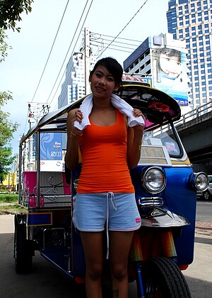 Tuktukpatrol Yok Girlsex Asian Dragonlily