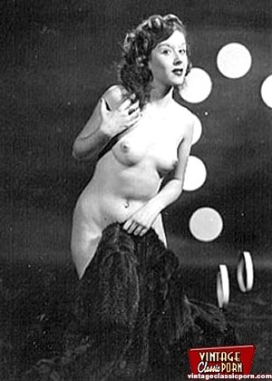 Vintageclassicporn Vintageclassicporn Model Holiday Amateurs Sexgirl